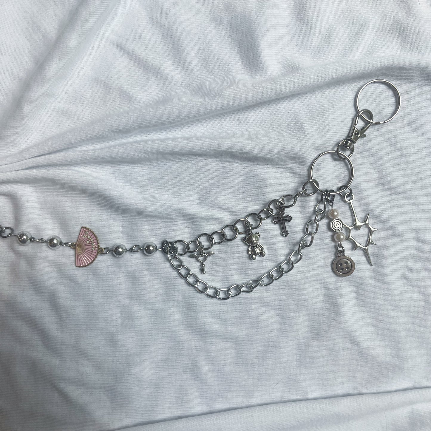 pink fan pant chain