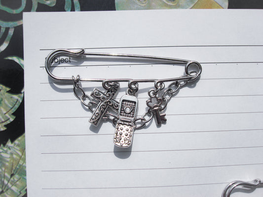 safety pin charm