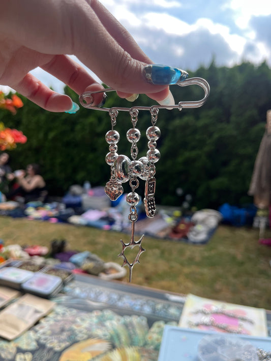 safety pin charm