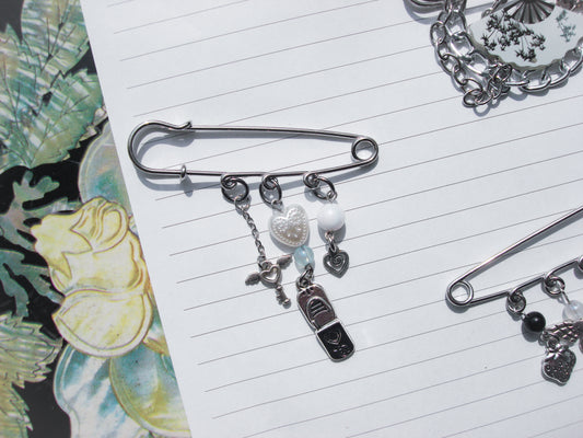 safety pin charm